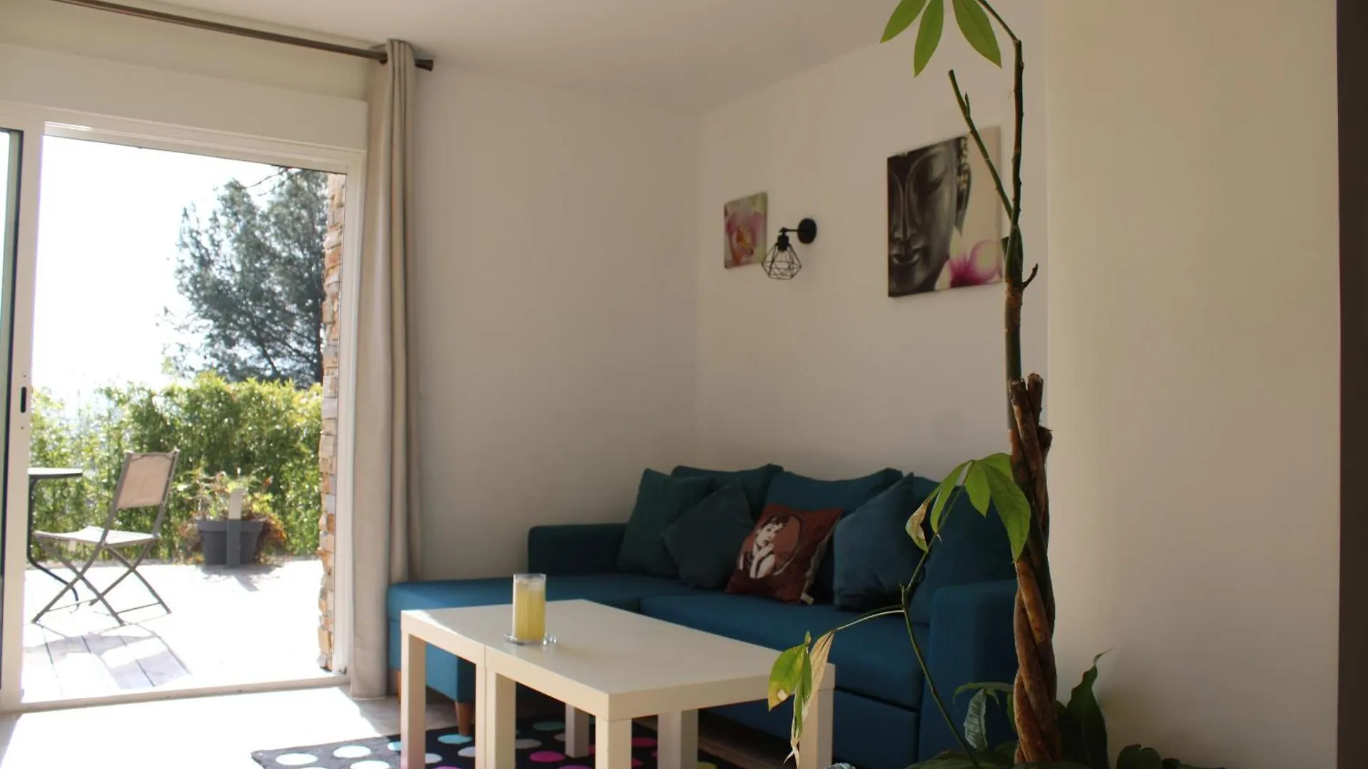 Bienvenue A La Villa Bellavista Pertuis 0*,  France